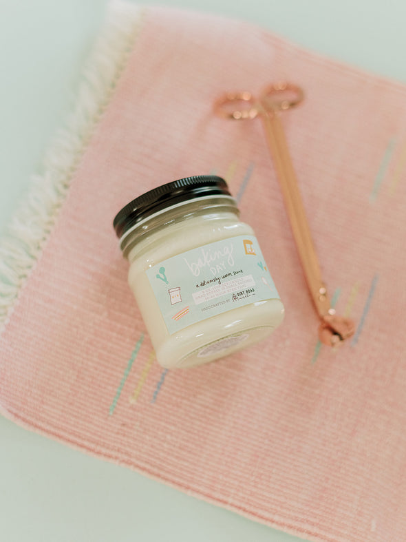 Baking Day Candle - Exclusive to Doe A Deer